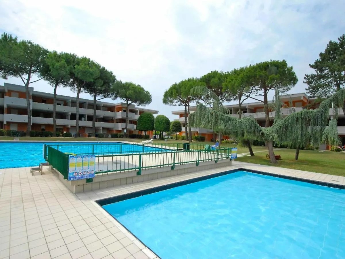 Apartment Solarium-6 By Interhome Bibione Italië